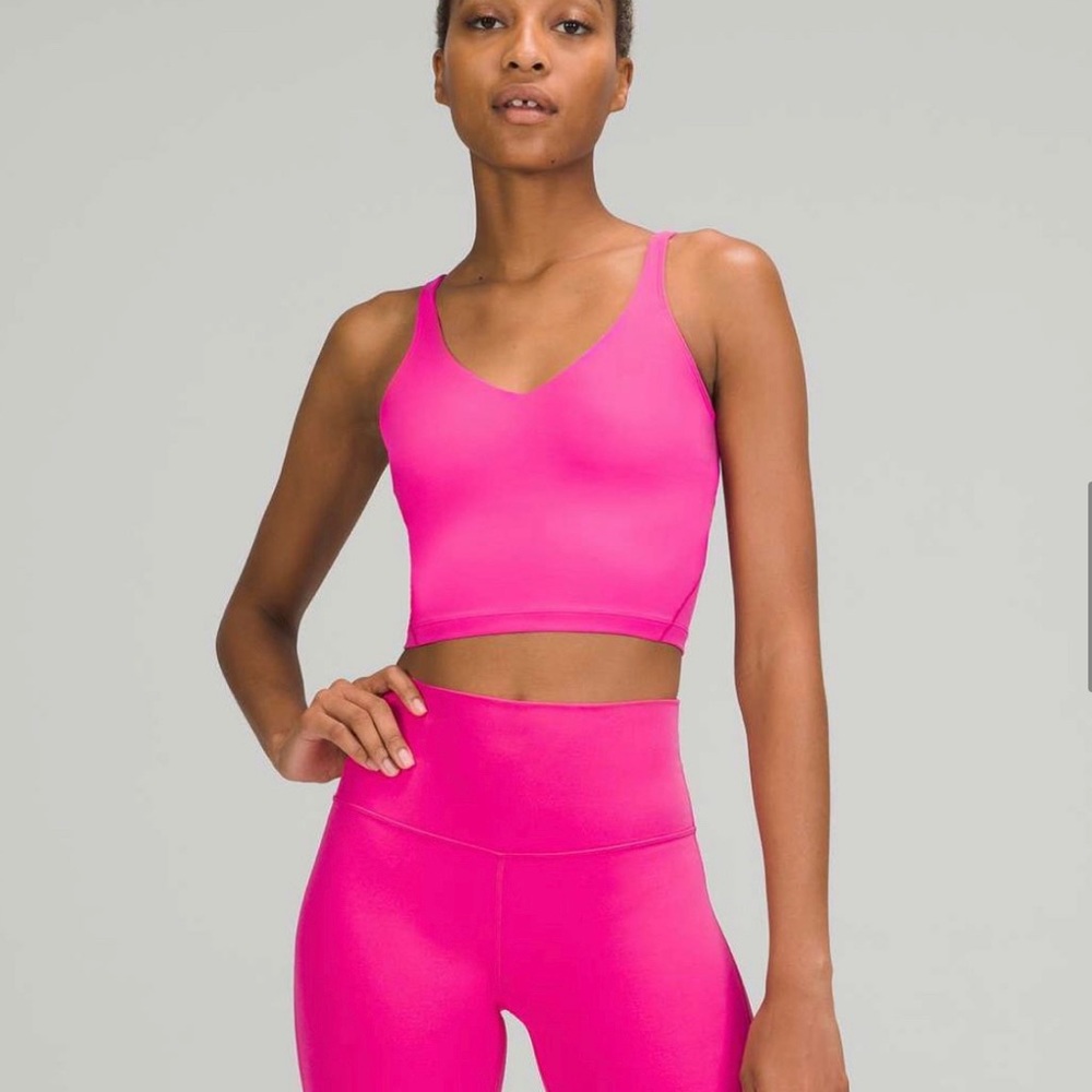 Sonic pink lulu tank top never worn SUPER RARE